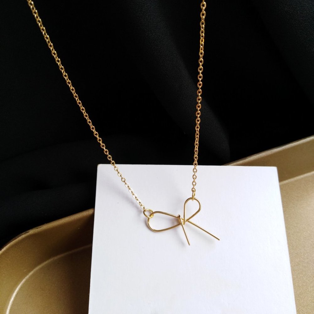Minimalist Bow Necklace